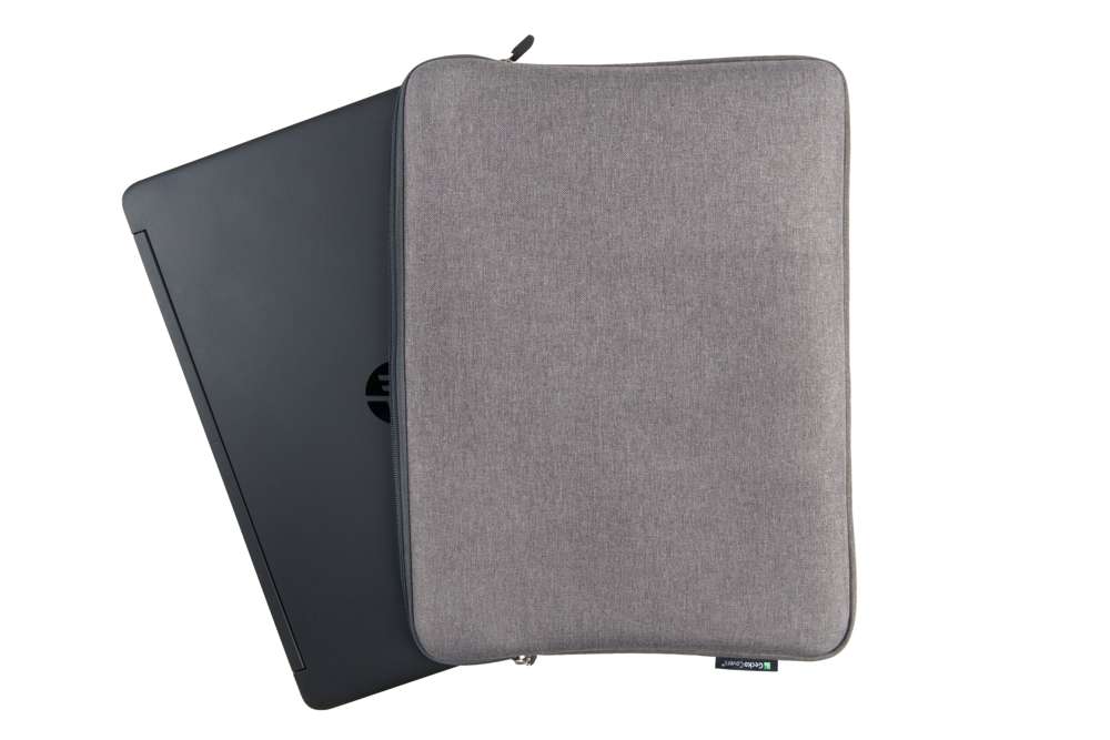 Universal laptop zipper sleeve - 15 inch devices
